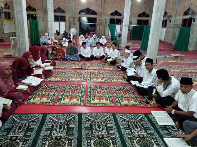Ikatan Remaja Masjid Nurussalam Resmi Dikukuhkan, Jufri: Mari Kita Cintai Alquran