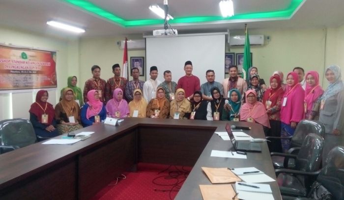 YLPI Riau Dorong Sekolah Transparan dalam Mengelola Keuangan