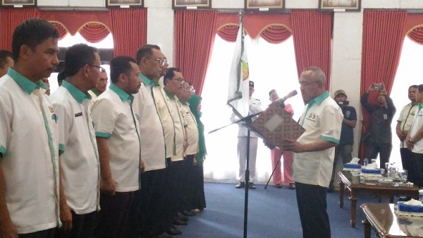 Gubernur Riau Kukuhkan Panitia Pelaksana Pekan Olahraga Provinsi di Balai Bupati