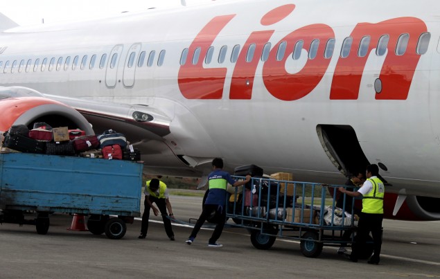 Lion Lagi Lion Lagi... 5 Koper Dirusak, Penumpang Lion Air Ngamuk di Bandara SSK II Pekanbaru