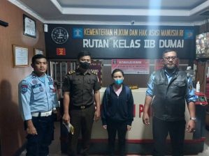 Palsukan Identitas Paspor, WN Malaysia Dijebloskan Ke Rutan Dumai