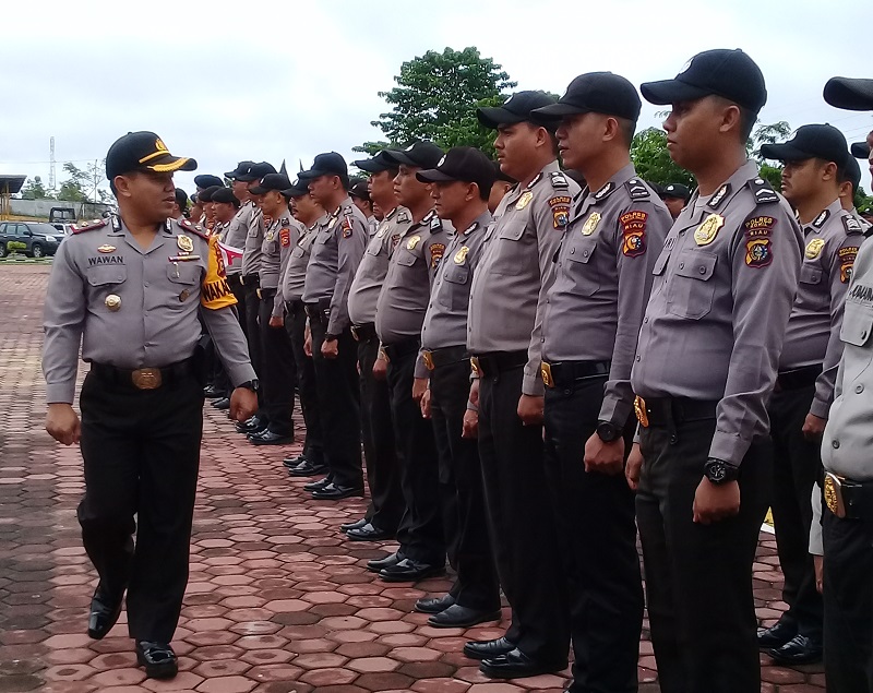 Wakapolres Rohil Pimpin Apel Pergeseran Pasukan Operasi Mantap Praja Muara Takus 2018