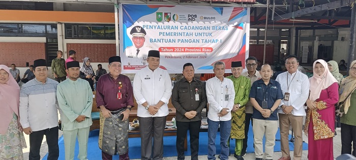 Bulog  dan  Pemprov Riau   Apresiasi   Pekanbaru Paling Siap dalam Verifikasi data dan Pendistribusian Beras CPP 2024