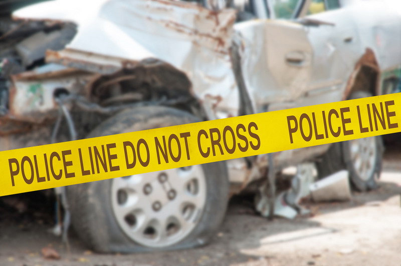Truk Balak Tabrak Mobil dan Motor di Pinggir, 2 Orang Tewas