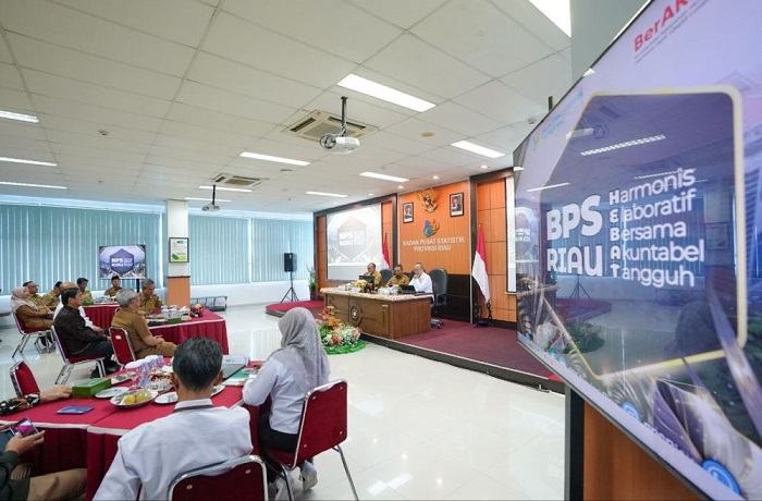 Jasa Perawatan Pribadi  dan Makan Minum Sumbang Inflasi  di Riau