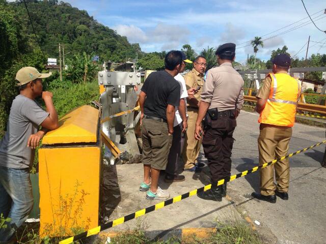 Soal Jembatan Rantau Berangin, Ini Instruksi Gubri dari Tanah Suci