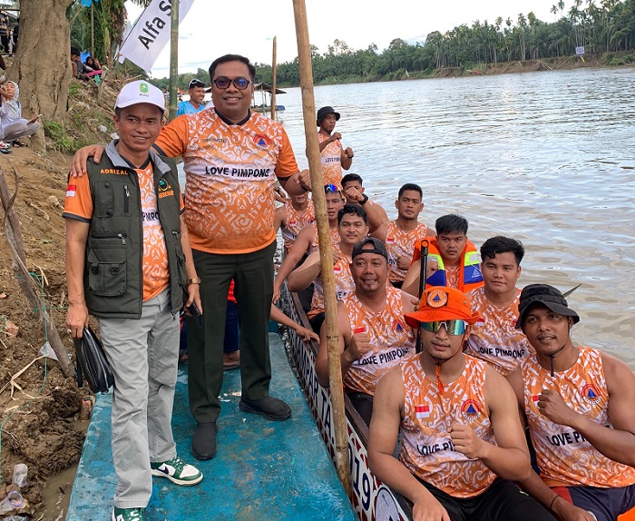 Tim Dayung BPBD Pekanbaru Lolos Hari Ketiga Turnamen Pacu Sampan di Siak Hulu Kampar