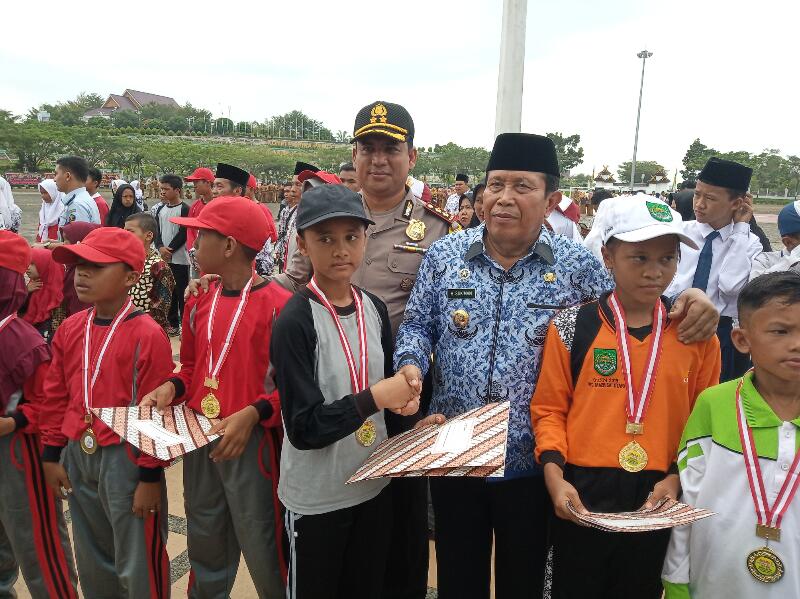 Seroja Lestari Putri Wakili Rohul ke O2SN Provinsi Riau