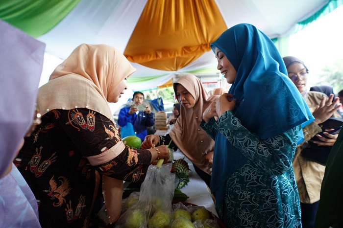 Kios Pangan Murah Dumai Diserbu Warga