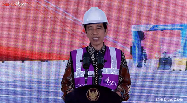 Jokowi Resmikan Pengoperasian Perdana Pelabuhan Internasional Patimban