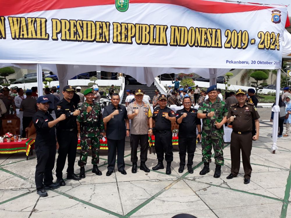 Polda Riau Gelar Apel Pasukan, TNI/Polri Jamin Keamanan Pelantikan Presiden & Wapres RI