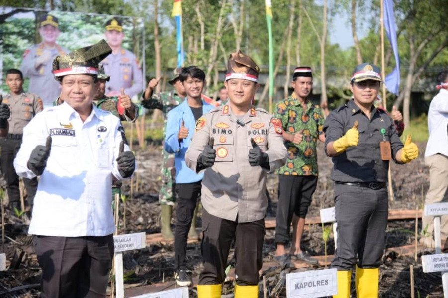 Bupati Bengkalis Ajak Masyarakat Lestarikan Hutan Mangrove