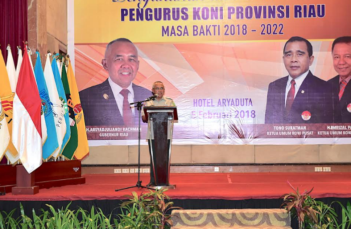 Gubri Hadiri Pelantikan Pengurus KONI  Riau 2018-2022