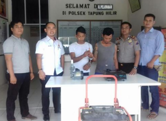 TERLALU...Gasak Inventaris Sekolah, Dua Pemuda di Kampar Ini Dibekuk Setelah Jual Kompor Gas kepada Warga