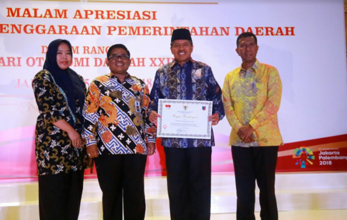Pemkab Siak Terima Piagam Penghargaan Prestasi Kerja di Jakarta