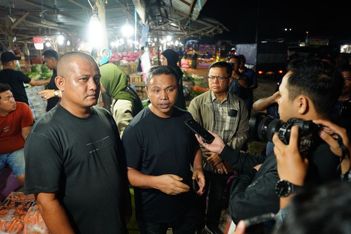Tak Didampingi Wali Kota, Wahid Cek Kondisi Pasar Induk AKAP Malam Tadi