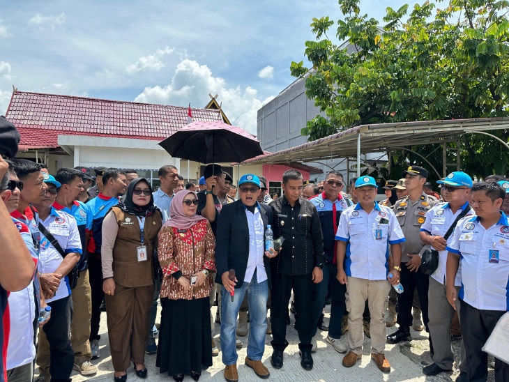 Bupati Dan Wakil Bupati Kampar Terima Aksi Damai dari Aliansi Federasi Serikat Pekerja Pertanian dan Perkebunan