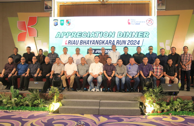 Sukses Digelar di Pekanbaru, Pj Wako Hadiri Appreciaton Dinner Riau Bhayangkara Run 2024