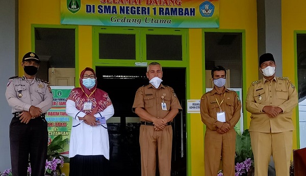 Camat Rambah dan Kapolsek Tinjau Pelaksanaan Ujian PPPK Rohul