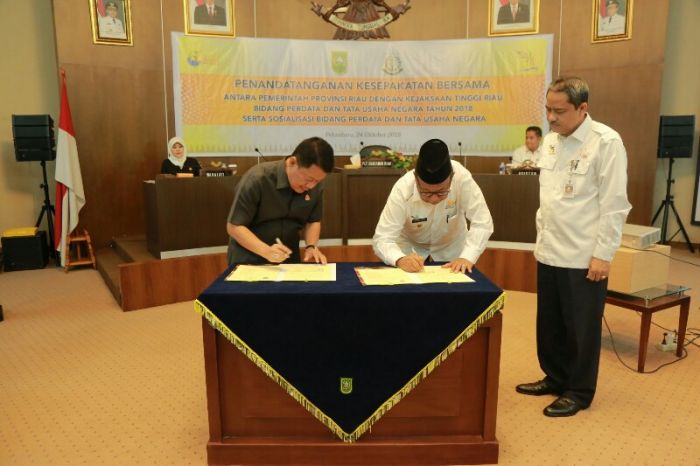 Pemprov Riau dan Kejati Riau Kerjasama Bidang Perdata dan Tata Usaha Negara
