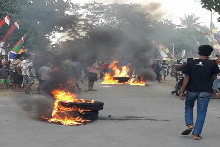 Ririn Tewas Saat Kejar Penjambret, Massa Malah Serang Kantor Polisi 