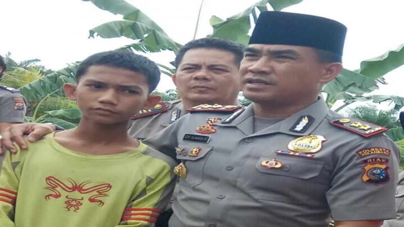 POTRET BURAM PENDIDIKAN, Tak Punya Uang, Siswa SMK Telkom Pekanbaru Terpaksa Berhenti Sekolah