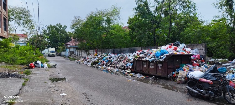KACAU!  Jumlah TPS Liar di Pekanbaru Sampai 180 Titik