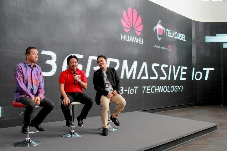 Telkomsel dan Huawei Uji Coba Teknologi 3GPP Massive IoT dan FDD Massive MIMO