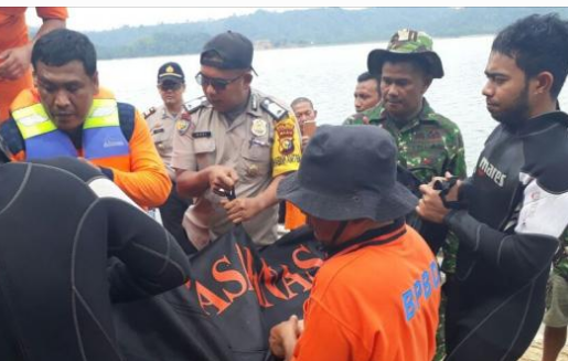 NAHAS... Kejar Perahunya yang Hanyut, Murni Malah Tewas Tenggelam di Danau PLTA Koto Panjang