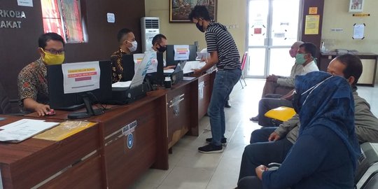 Waduh Gawat! Foto Bugilnya Tersebar di Medsos dan Dilihat Anak, Janda Polisikan Bekas Pacar