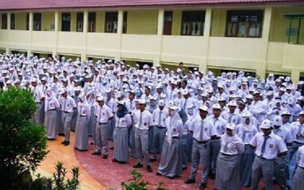 Wawako Pekanbaru  Teken Pakta Integritas SPMB SMA Objektif dan Transparan, Yakin?