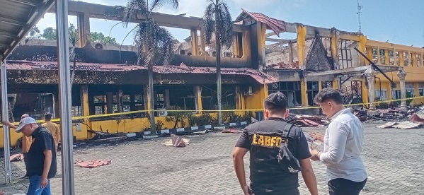 Tim Labfor Turun Tangan Cari Penyebab Kebakaran Disnakertrans Riau