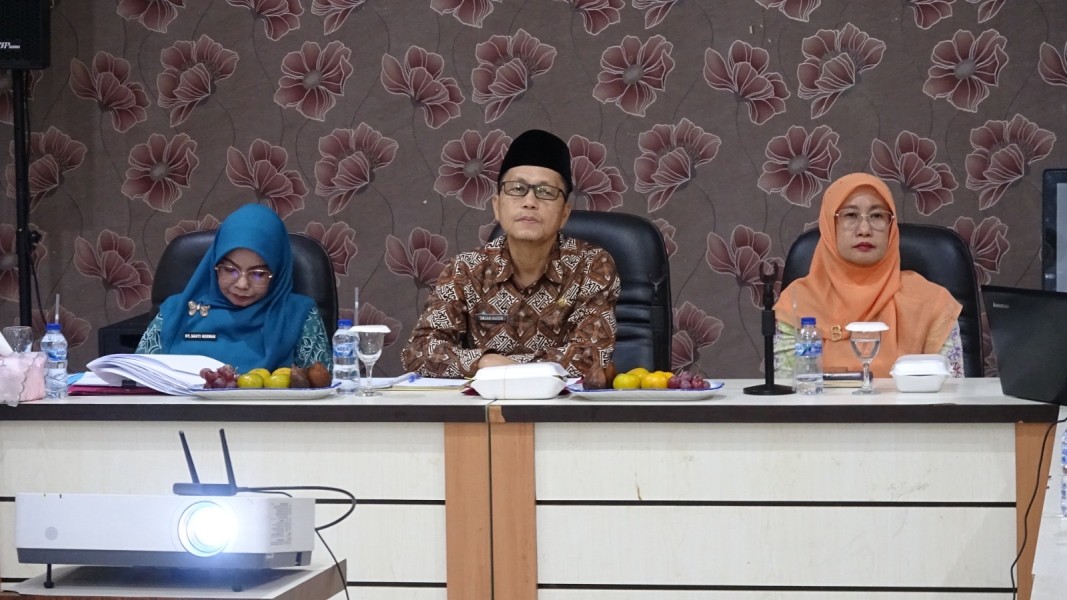 Asisten I Setda dan Ketua TP PKK Hj. Katerina Susanti Herman Pimpin Pendampingan Penyusunan GPDK dan PJPK