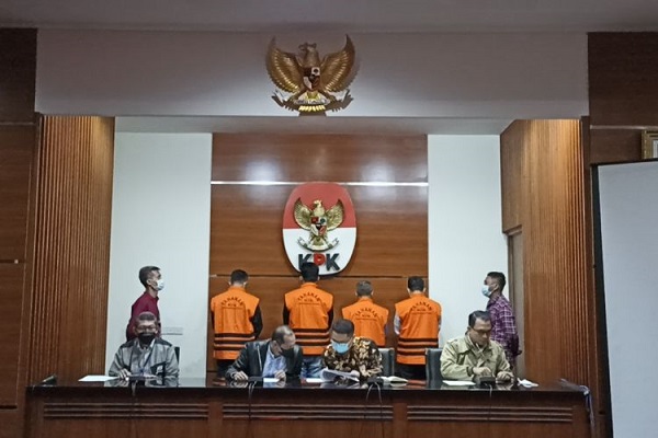 KPK Tetapkan Rektor-Warek I Universitas Lampung Tersangka Suap Penerimaaan Mahasiswa Baru