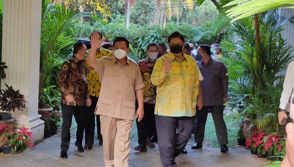 Breaking News: Airlangga Hartarto Temui Prabowo Subianto, Situasi Politik Apa Gerangan?
