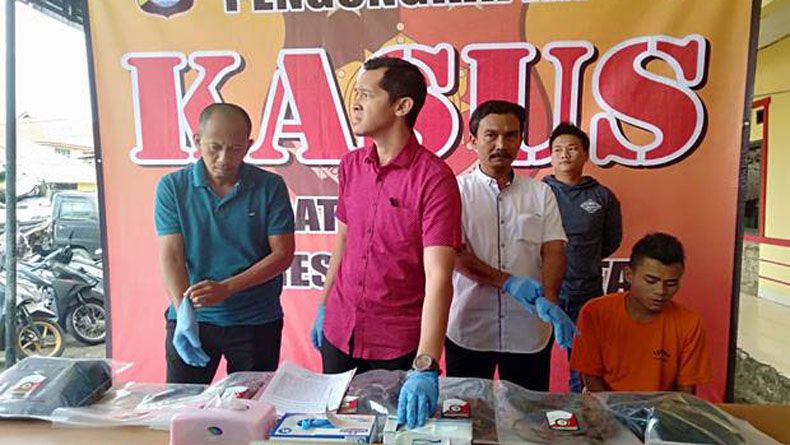 Sempat Bersetubuh, Tia Ditemukan Tewas Telanjang di Kuburan, Pria Ini Pembunuhnya
