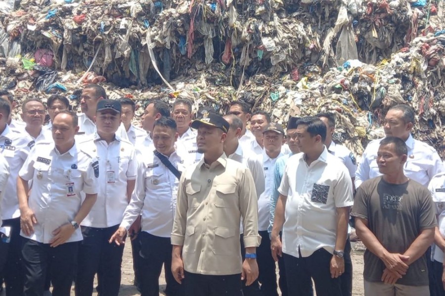 TPA Muara Fajar Mengkhawatirkan, Wali Kota Pekanbaru Boyong Camat dan Lurah ke Lokasi