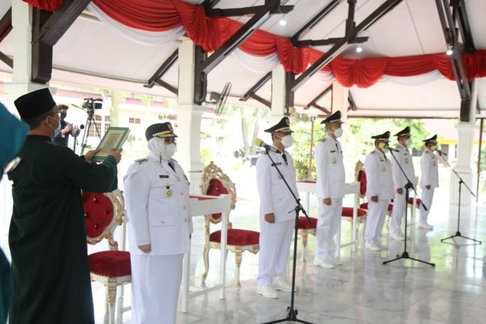Resmi Dilantik Jadi Bupati, M Adil Komit Tuntaskan Karhutla di Meranti