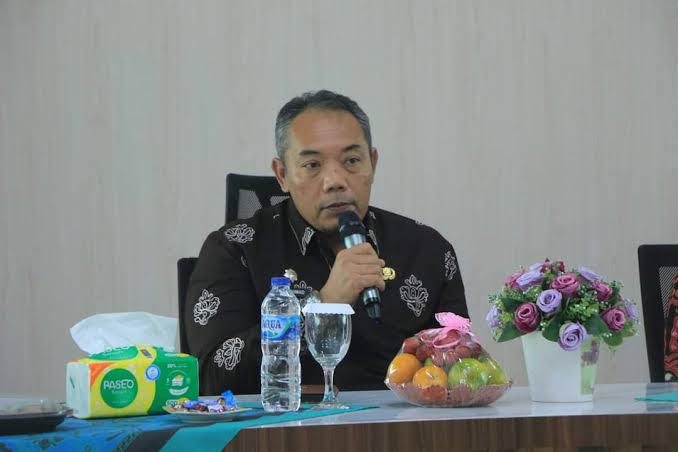 Diskes akan Koordinasi dengan Disperindag, DPMPTSP dan Satpol PP Tindak Depot Air Minum Tidak Berizin