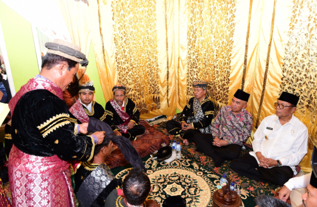 Gubri Hadiri Acara Penobatan Datuok Bijoanso dan Ninik Mamak di Kenegerian Tambang